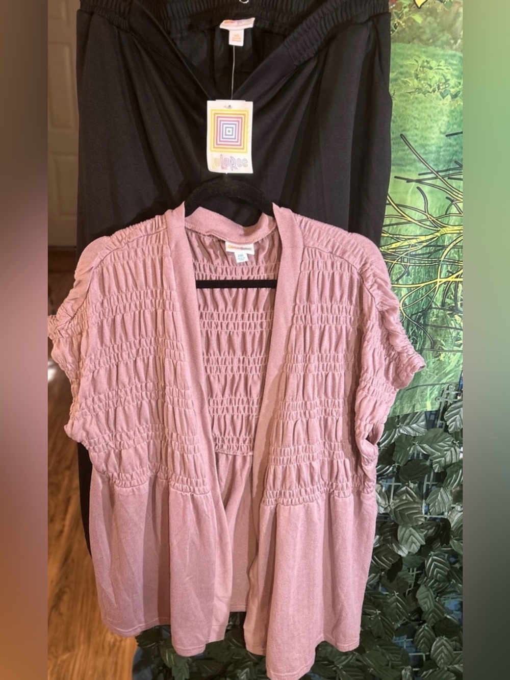 LuLaRoe Blush Pink Smocked Open-Front Tunic: 2x w LuLaRoe "Lena" Blk Pants: 3x